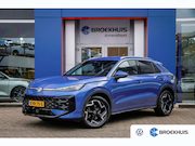 Volkswagen T-Roc - 1.5 eTsi R-Line First Edition | Adaptive Cruise control | Ma