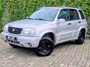 Suzuki Grand Vitara - 2.0 Automaat 4x4 Airco Trekhaak APK Wilde Body