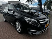 Mercedes-Benz B-klasse - 180 Ambition Automaat 132.000km Airco/ECC, Navigatie, Camera