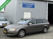 Volvo V70 - 2.0 Benzine, Navi, Trekhaak