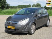 Opel Corsa - 1.4-16V Cosmo + Trekhaak