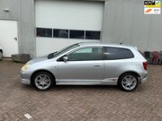 Honda Civic - 1.4i LS