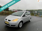 Mitsubishi Colt - 1.3 Invite LEUKE AUTO RIJDT EN SCHAKELT GOED