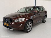 Volvo XC60 - 2.0 T5 FWD Momentum LEER / NL-AUTO