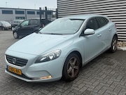 Volvo V40 - 2.0 D4 Momentum Business