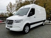 Mercedes-Benz Sprinter - 317 L2H2 RWD 3.5T AHK Stoelverw. Voorruitverw. | Leder