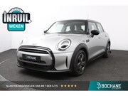 MINI Cooper - 1.5 Classic | Navigatie | Climate Control | PDC |