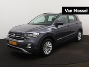 Volkswagen T-Cross - 1.0 TSI Life Demo | Parkeersensoren Achter | Navigatie | App