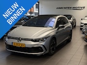 Volkswagen Golf - 1.5 eTSI R-Line / Pano / Camera / CarPlay