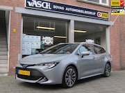 Toyota Corolla - 2.0 Hybrid Dynamic Trekhaak Rijklaar Bovaggarantie