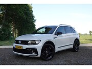 Volkswagen Tiguan - 1.4 TSI 4Motion R-line PANO TREKHAAK