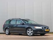 Volvo V70 - 1.6 D2 Summum | Automaat | Leder | Xenon | Navi |