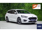Ford Focus - Wagon 1.5 EcoB ST-Line|Winterpack|PDC|Carplay|