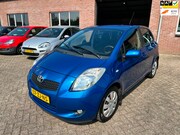 Toyota Yaris - 1.3 VVTi Sol MMT // Automaat