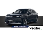 Volkswagen T-Roc - Life First Edition 1.5 eTSI 85 kW / 116 PK DSG | Comfort pak