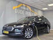 Skoda Octavia - Combi 1.4 TSI iV PHEV Business Edition | Stoelverwarming | C