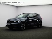 Volvo XC40 - 2.0 B4 Plus Dark / Trekhaak / Pan. dak / Harman Kardon / Pri