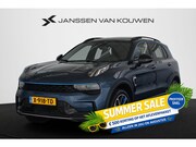 Lynk & Co 01 - 1.5 PHEV SOH 99% Panoramadak Stoelverwarming 360-Camera