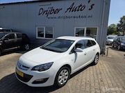 Opel Astra - 1.6 CDTi Business +