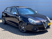 Alfa Romeo Giulietta - 1.7 TBi Quadrifoglio Verde | PANO | AIRCO | LEER | CARPLAY |