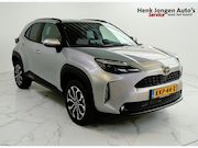 Toyota Yaris Cross - 1.5 Hybrid 115 First Edition uit 2025 Rijklaar + Fabrieksgar