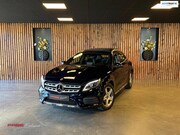 Mercedes-Benz GLA-Klasse - 180 Business Solution AMG / Pano / Camera / Sfeerverlichting