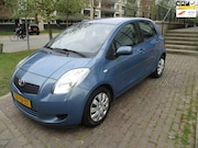 Toyota Yaris - 1.3 VVTi Sol MMT//AUTOMAAT//BOEKJES ERBIJ