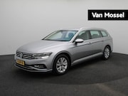 Volkswagen Passat - Variant 1.5 TSI Business | Automaat | LMV | Parkeer sensoren