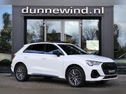 Audi Q3 - 45 TFSI e *S LINE*PANO*BLACKPACK*KEYLESS*CARPLAY*WINTERSET
