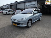 Peugeot 206 - 1.4 X-line|Airco|Lage KM|Nw.APK|Dealer Ond.|LM-Velgen|Trekha