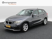 BMW X1 - sDrive20i 183 Pk Automaat Executive | Trekhaak | Bi Xenon |