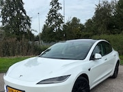 Tesla Model 3 - Standard RWD 60 kWh 534km LFP Warmtepomp Panoramadak Autopil