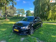 Audi A1 - 1.0 TFSI SLine Airco Navi Cruise