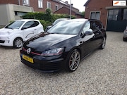 Volkswagen Golf - 2.0 TSI GTI Navigatie, Achteruitrijcamera, Climate controle,