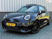 MINI Cooper - Mini 1.5 C Classic M John Cooper Works |Pano|Automaat|HeadUp