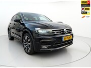 Volkswagen Tiguan - 2.0 TSI 4Motion Highline|Pano|Camera|Trekhaak|Heaad Up|Stoel