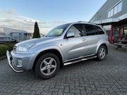 Toyota RAV4 - 2.0-16V VVT-i Sol