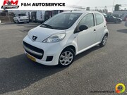 Peugeot 107 - 1.0-12V XR
