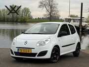 Renault Twingo - 1.2 Acces | Elektrische ramen | Radio