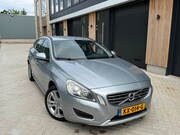 Volvo V60 - 2.0 D3 Summum EURO5/XENON/ECC/SPORTPAKKET
