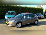 Ford Focus - APK NIEUW RIEM VV AIRCO NAVI GOED RIJDEND LEUKE AUTO