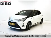 Toyota Yaris - 1.5 HYBRID BLACK & WHITE GARANTIE TOT 2030! CLIMAT CONTROLL.