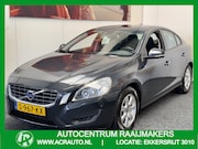 Volvo S60 - 1.6 T3 KINETIC CRUISE CONTROL CLIMATE CONTROL BLUETOOTH TELE
