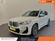 BMW iX1 - eDrive20 67 kWh M Sport Edition 204pk Camera PDC Stoelverwar