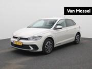 Volkswagen Polo - 1.0 TSI Life Edition 95 PK | Demo | Parkeersensoren Achter |