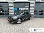 Volkswagen T-Roc - 1.5 TSI 150 pk Style | Trekhaak | Stoelverwarming | Cruise c