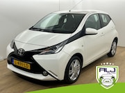 Toyota Aygo - Occasion 1.0 VVT-i x-play | Wit | Tweedehands Aygo | Airco |
