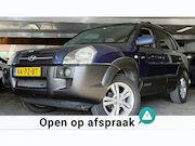 Hyundai Tucson - 2.0i 4WD Style|NAP|NweAPK|Airco|CruiseControl|Trekhaak|Elekr