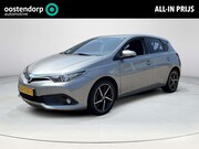 Toyota Auris - 1.8 Hybrid Dynamic Go | Navigatie | Stoelverwarming | Achter