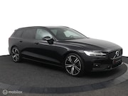 Volvo V60 - 2.0 B3 Inscription | Pilot Assist |BLIS | Camera | Stoel- en